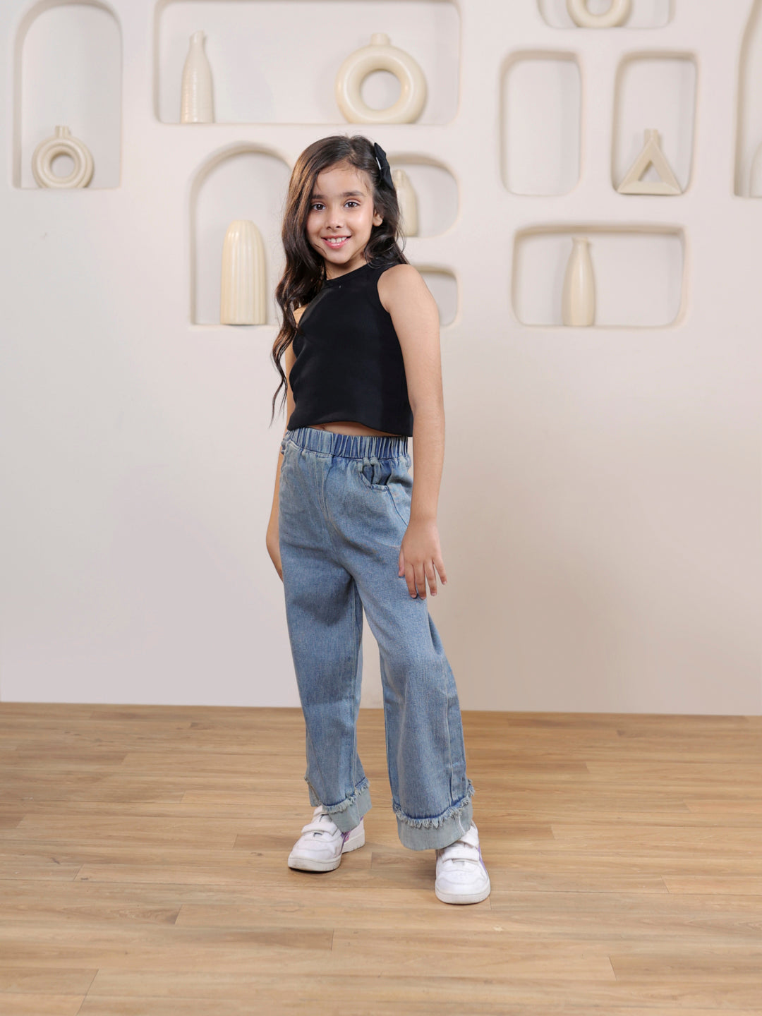 Ribbed sleeveless crop top with denim trouser set