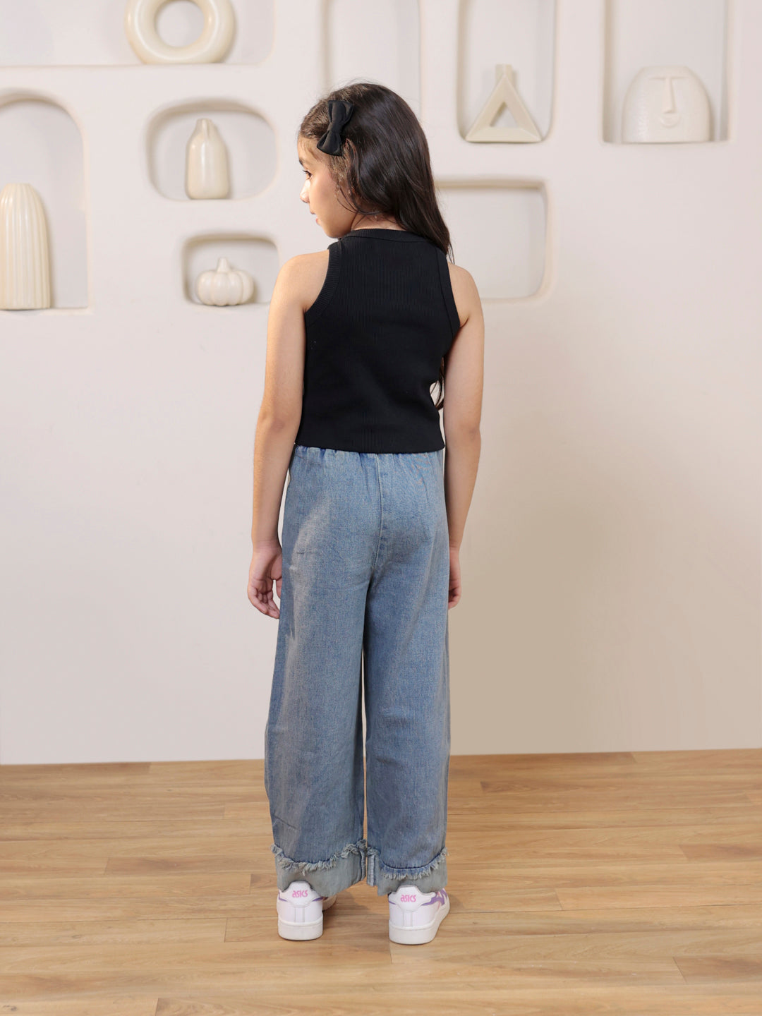 Ribbed sleeveless crop top with denim trouser set