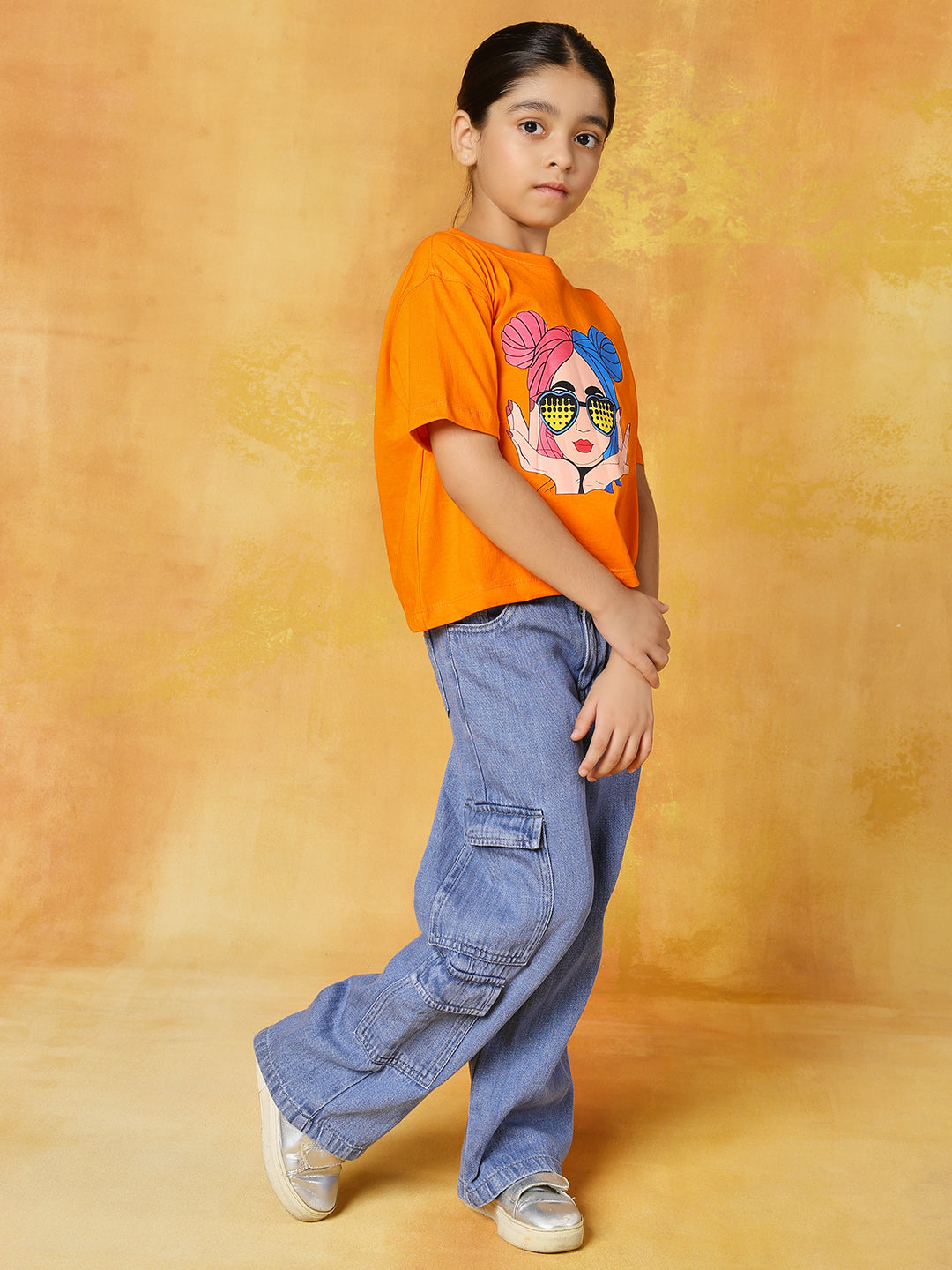 Pure cotton denim cargo with printed regular loose fit t-shirt