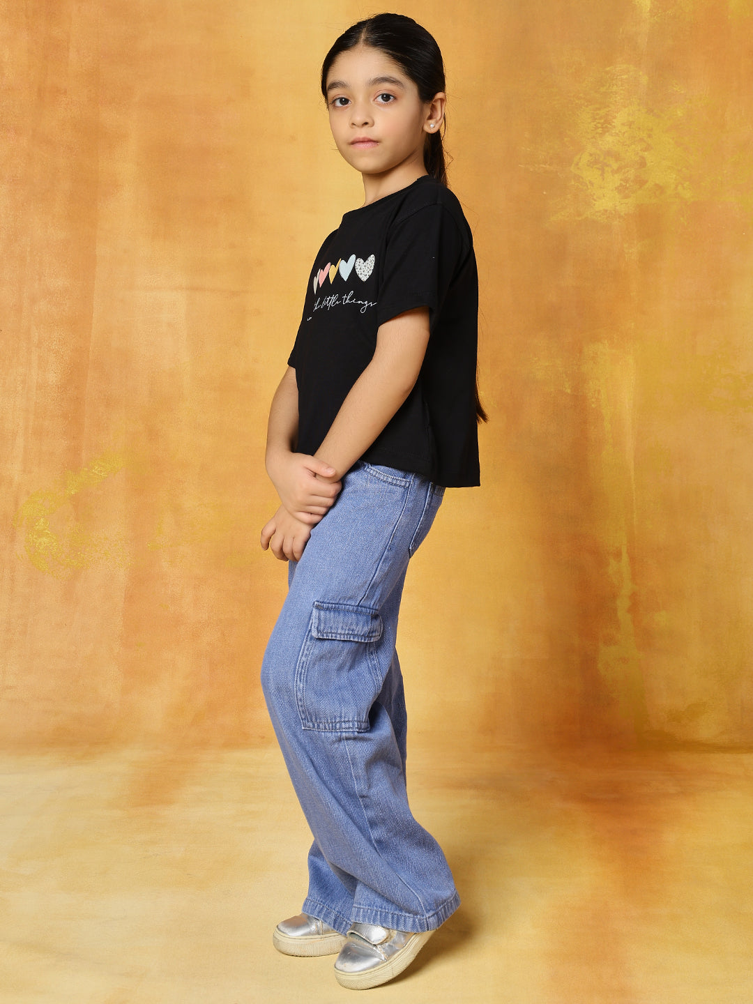 Pure cotton denim cargo with printed regular loose fit t-shirt